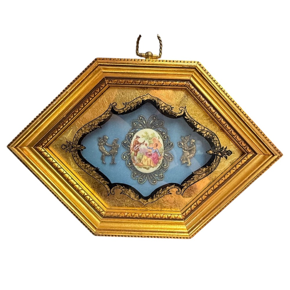 Vintage Fragonard Courting Couple Cameo Shadow Box Wall Art Gold Gilt Framed